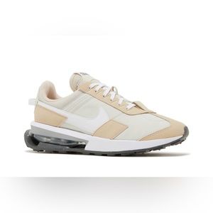 Nike Air Max size 9.5